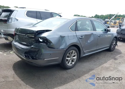 2017 Volkswagen Passat S из США, поврежденный, VIN 1VWAT7A38HC077932